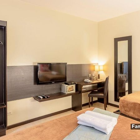 Lorenzzo Suites Hotel Makati 马卡蒂 外观 照片
