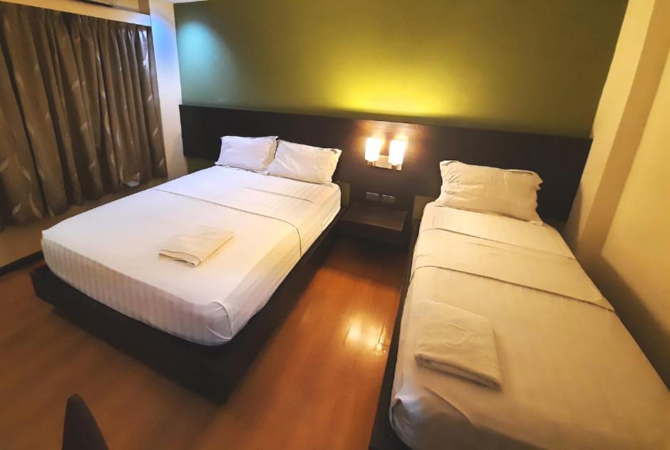 Lorenzzo Suites Hotel Makati 马卡蒂 外观 照片