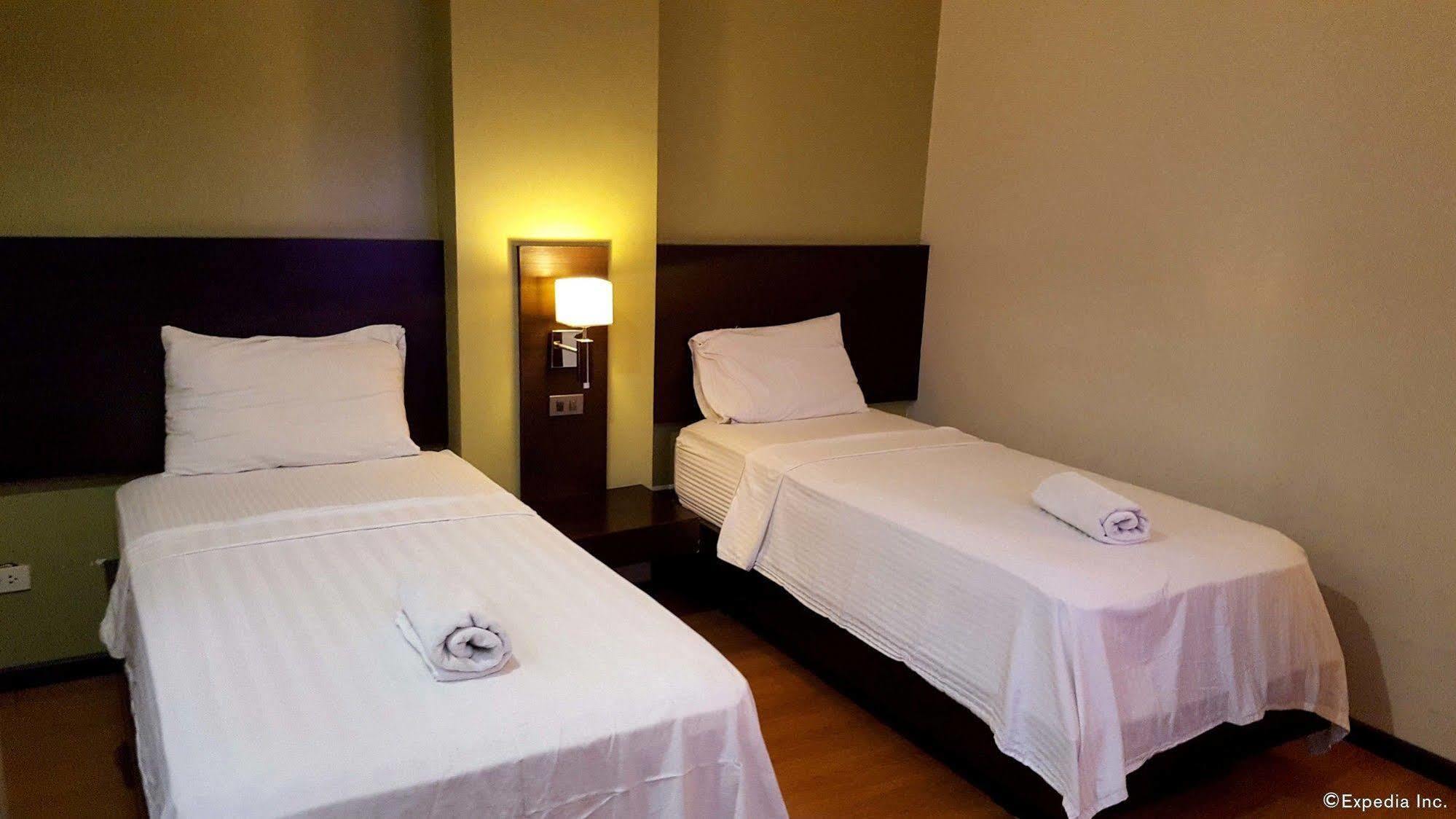 Lorenzzo Suites Hotel Makati 马卡蒂 外观 照片